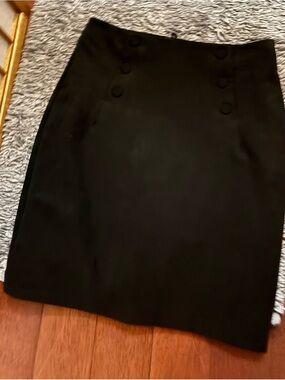 Jupe Crayon Noire H&M Effet Suédine Douce avec Boutons - Taille 4 / 36